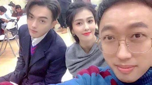 白鹿许凯吃瓜,吃瓜群众热议不已