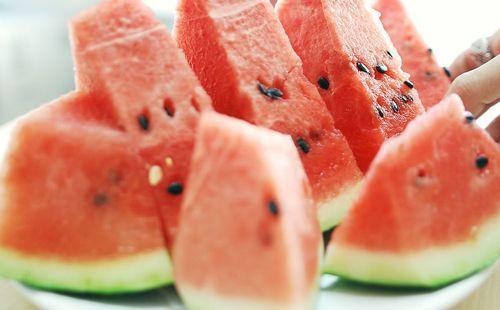泰国吃冰瓜,冰瓜美食之旅